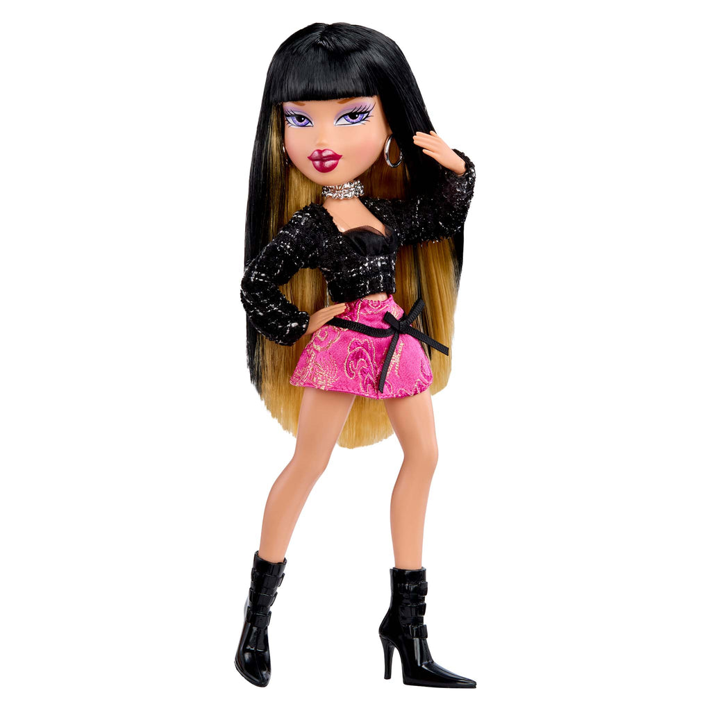 Glam Bratz Whatz In My Closet Playset with Doll